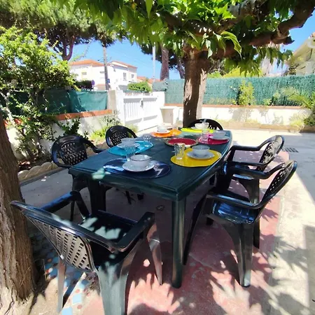 Maison T4 Plain Pied Climatisee Avec Belle Terrasse Ombragee 6avr44 Villa Canet-en-Roussillon