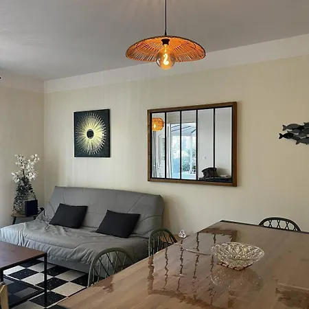 Maison T4 Plain Pied Climatisee Avec Belle Terrasse Ombragee 6avr44 Villa *