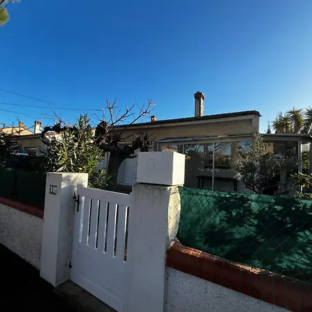 Maison T4 Plain Pied Climatisee Avec Belle Terrasse Ombragee 6avr44 Villa *